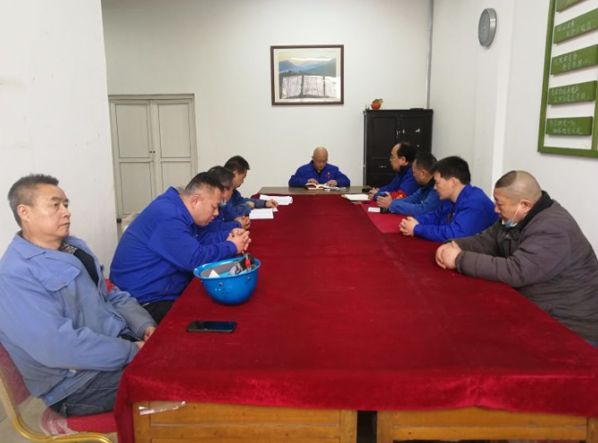 團(tuán)結(jié)一致，奮發(fā)圖強(qiáng)——機(jī)加裝配黨支部組織生活會(huì)